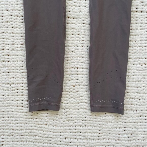 Lululemon Taupe Zoned In Tight 27" - Size 4 - Picture 7 of 7